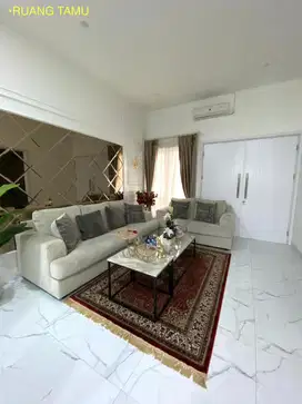 Rumah Modern Sangat Terawat Semi Furnished di Kencana Loka BSD