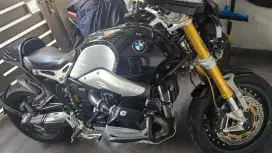 BMW R nine T Ganteng Mulus, byk UPGRADE asesoris, km rendah FULL Paper