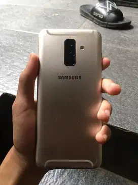 hp samsung j6+ 4/32gb