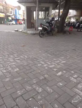 Cari pekerjaan sebar brosur