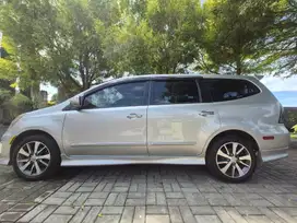 Nissan Grand livina Ultimate 2013