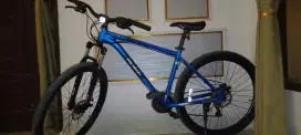 Di jual sepeda Polygon Cascade 2