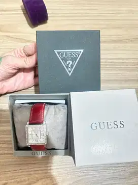 Guess Merah maroon kotak diamond
