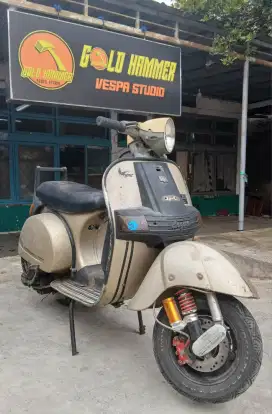 Vespa Bajaj Legend