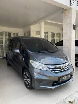 Honda Freed  1.5 A 2012 - Terawat