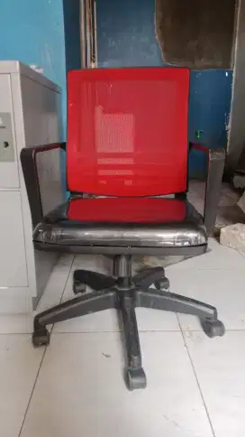 Kursi jaringan merek savelo