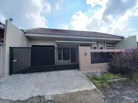 Rumah siap huni terawat tidar malang
