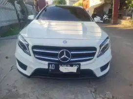 Mecedes GLA 200 AMG asli 2015 at triptonic putih istw