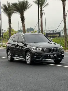 BMW X1 sDrive 18i F48 A/T 2020