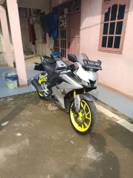 Motor sport Yamaha R15, 155cc