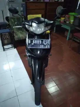 Honda Revo Absolute