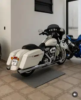 Harley Davidson Sg Rushmore 2016