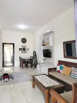 Jual/Over Kredit Rumah Nyaman Huni