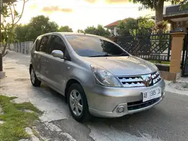 Dijual Livina xr 2008 manual warna silver plat AB Sleman