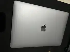 Macbook Air M1 2023
