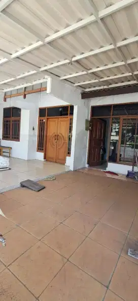 JUAL RUMAH SIAP HUNI DI SAYAP MARGACINTA BUAH BATU BANDUNG