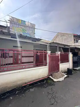 Dikontrakan Rumah luas 80/90 di Panghegar Kota Bandung