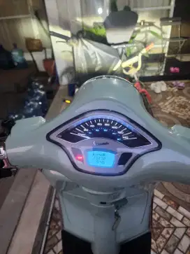 Vespa Primavera modifikasi
