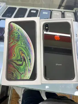 Di jual iphone XS MAX 256 gb second