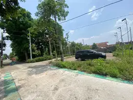 Premium di Blok O, Lingkungan nyaman dan berkembang