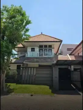 Disewakan rumah di graha family blok R.41