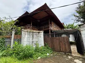Villa Kayu Model Panggung Ciawi Bogor