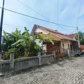 Disewakan rumah istimewa dekat Jogja Expo Center