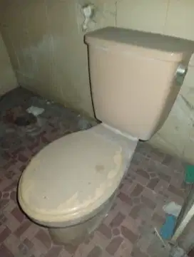 Kloset duduk kondisi msh bagus