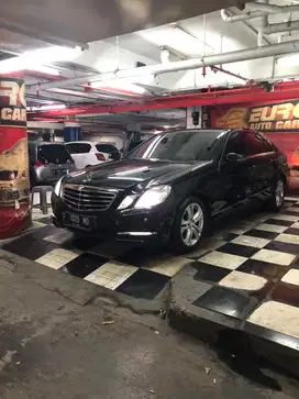 Mercedez benz E300 2010 avangarde