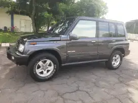 Suzuki escudo nomade