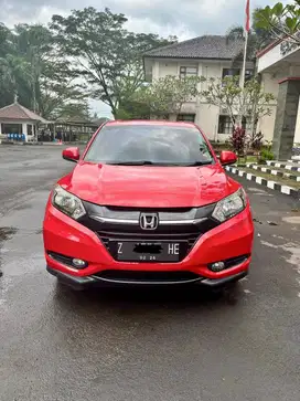 HRV 2016 E.CVT WARNA MERAH