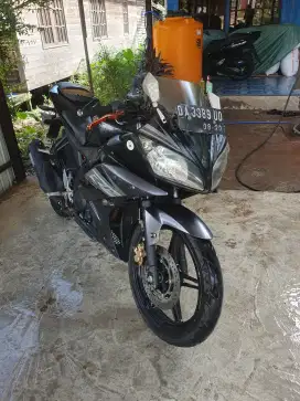 Di jual/tt r15 tahun 2015