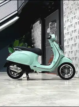 Super Keren ‼️Piaggio Vespa Primavera 150 ABS th 2022 - Radhe Mustika