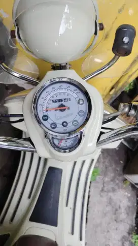 Piaggio Vespa LXV 2015