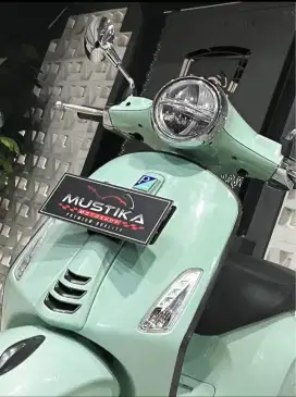 Super Keren ‼️Piaggio Vespa Primavera 150 ABS th 2022 - Radhe Mustika