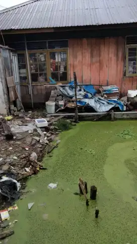 tukang kayu dan besi