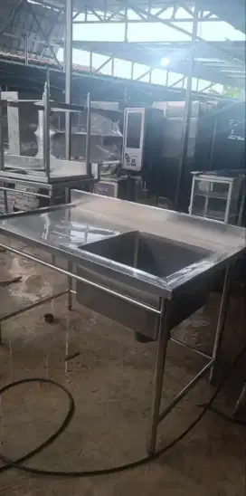 Sink sayap kiri
Ukuran 130x75x85
UK Grease trap 50x50x20

Harga 2,8