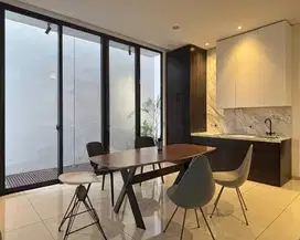 Unit special Quantum Serenia Hills, modern furnished view taman 126 m2
