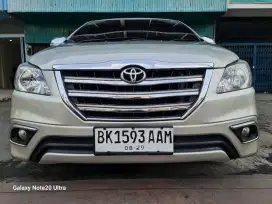 Toyota Kijang Innova 2.0 G Bensin Manual 2014