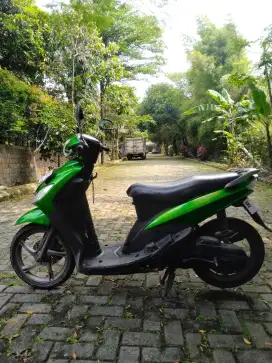 Fokus Mahar Mio 2009 ss BPKB plus faktur Stnk hilang plat b.3,2 Net