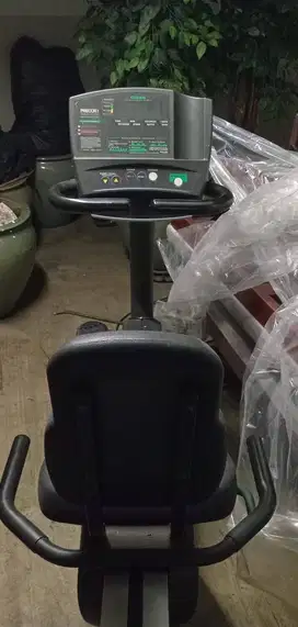 Sepeda statis alat fitness