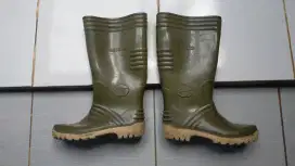 Sepatu BOT Ando