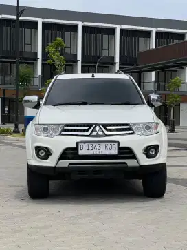 Nyari mobil diesel ini Pajero Sport Exceed AT Solar 2015 warna Putih