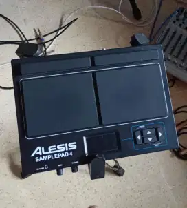 Alesis sample pad 4