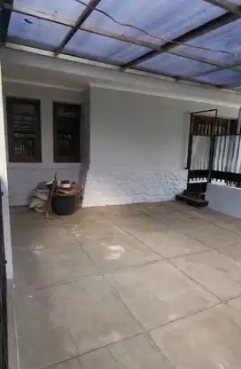 Jual / Sewa Rumah Strategis di Jalan Salam Cihapit Bandung Kota