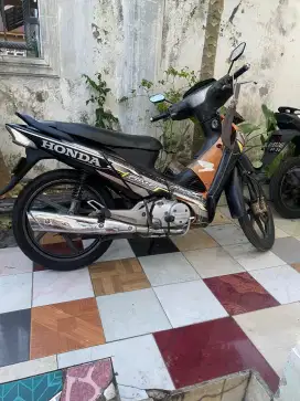 Supra x 125 fi dijual