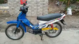 Yamaha gripton th 1990 kondisi baik