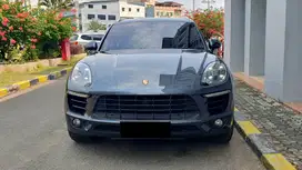 [ LOW KM ] Porsche Macan 2.0 Turbo AT Volcano Grey Metallic 2017/2018