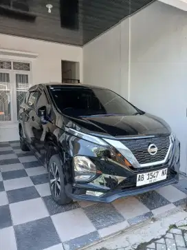 Nissan New Livina AT Plat AB Sleman