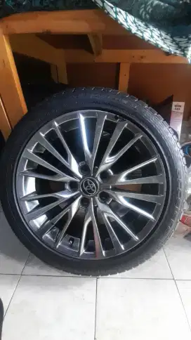 Pelek mobil ring 17